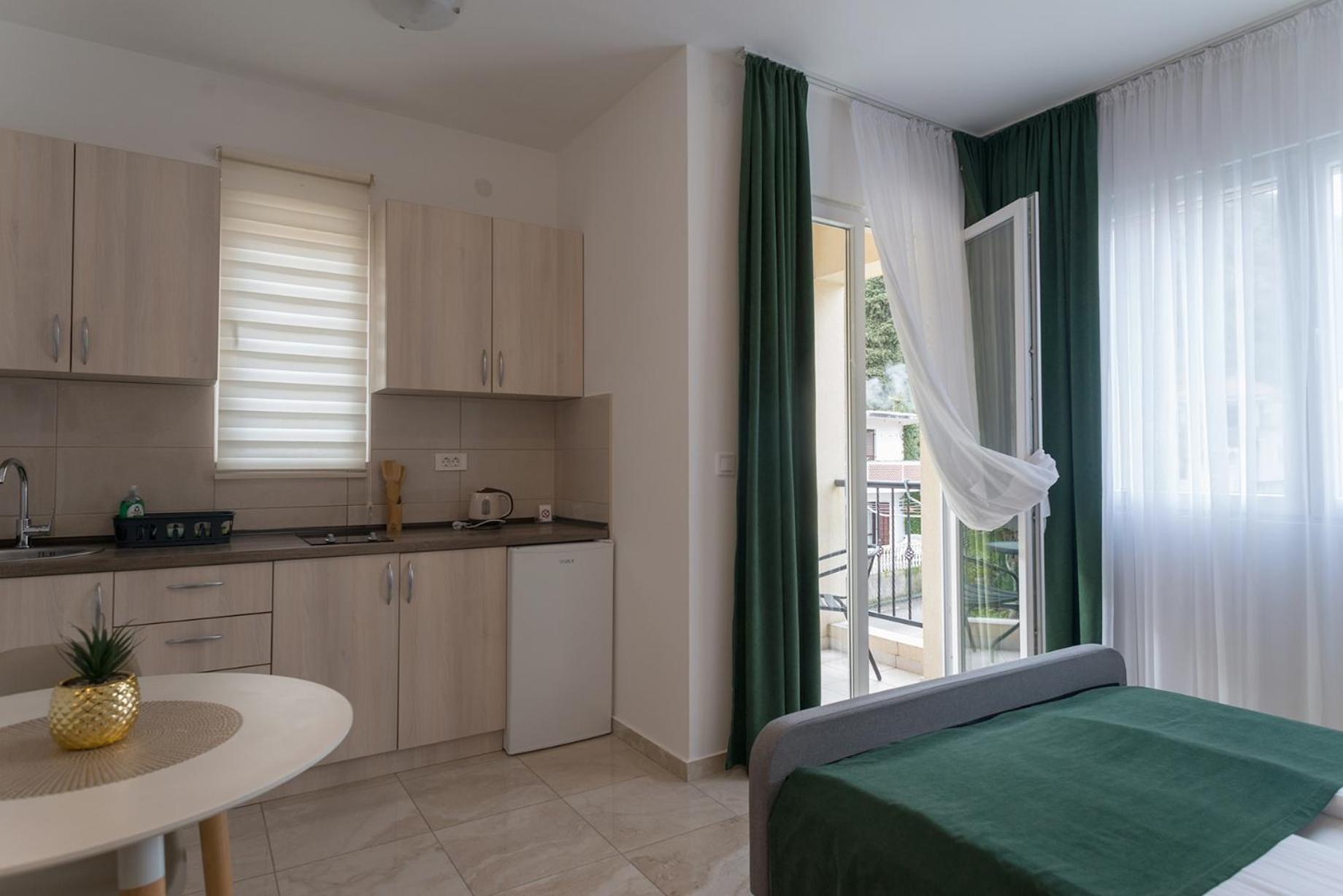 Apartments Sunrise Herceg Novi Extérieur photo